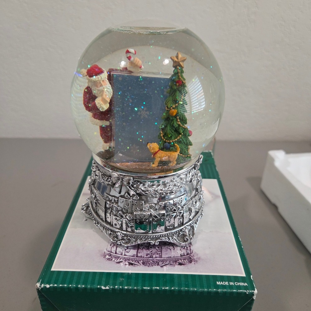 Kirkland Signature Christmas Photo Frame Water Snow Globe Musical I Love Santa